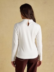 Joules Arabella Lace Insert Jersey Shirt with Pintucks - Attēls 2 no 8
