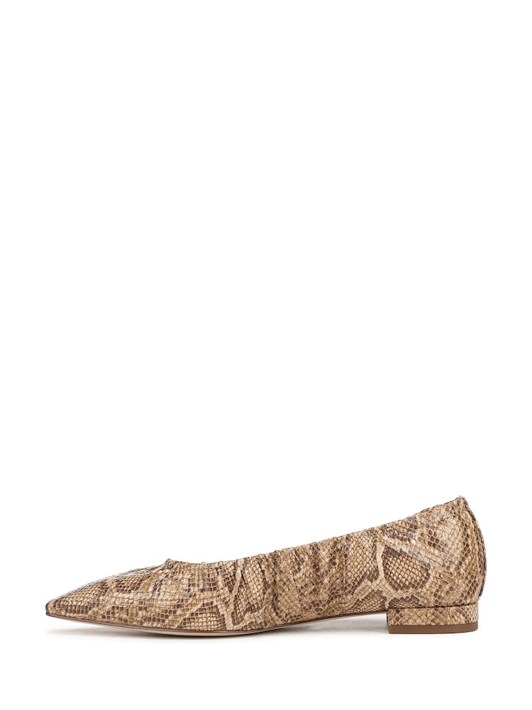 Sam Edelman Essex Snake Print Pointed Toe Shoes - صورة 2 من 7