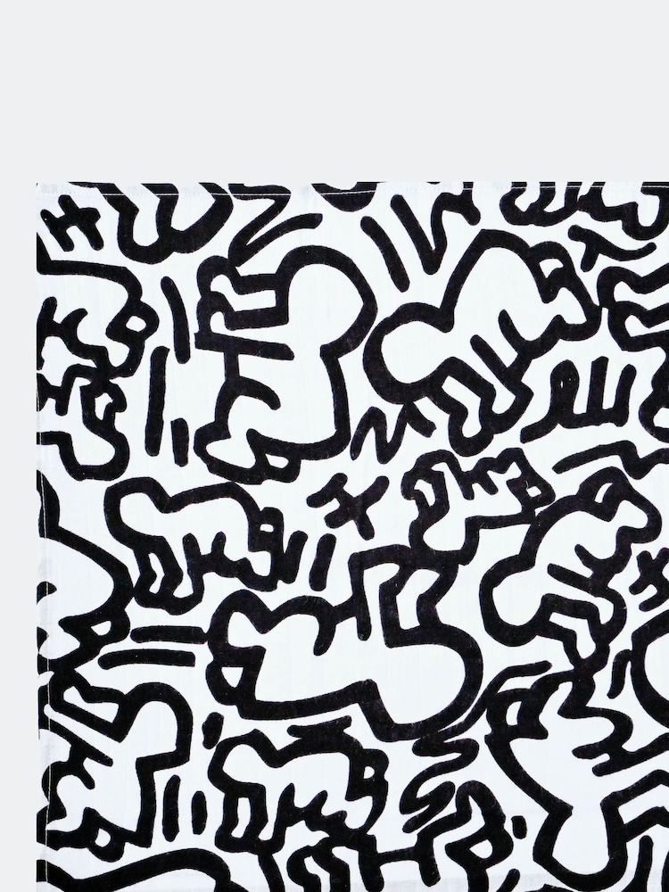 Etta Loves Black Keith Haring Sensory Extra Large Muslin - Image 2 of 4