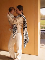 Etta Loves Black Fern Print Fern Sensory Muslin Extra Large - Image 6 of 8