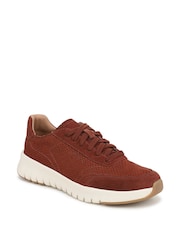 Vionic Brown Uptown Regular Fit Arch Support Trainers - Image 3 of 7