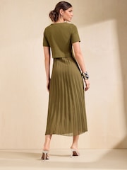 Friends Like These Bottle Green Short Sleeve 2 in 1 Pleated Midi Dress - Image 5 of 5