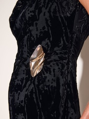 Qara - Friends Like These Manipulated Hardware Velvet Dress - 6şəkildən 4 şəkil