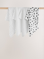 Mono Baby Muslins Cloths 4 Pack - Image 1 of 5