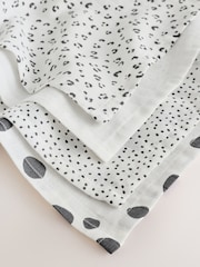 Mono Baby Muslins Cloths 4 Pack - Image 3 of 5