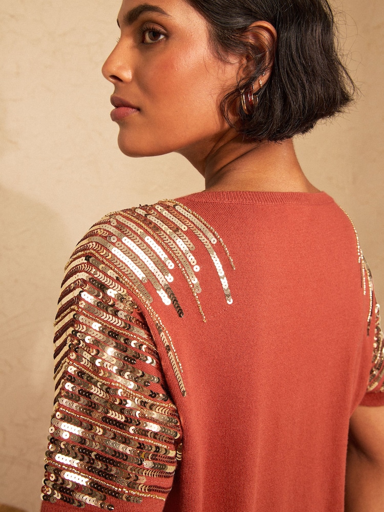 Love & Roses Rust Brown Sequin Detail Batwing Style V-Neck Knitted Top - Image 5 of 5