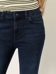 FatFace Chesham Ink Petite Girlfriend Jeans - Image 5 of 7
