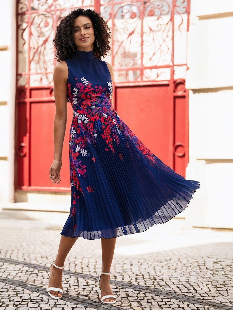 Yumi Blue Border Floral Print Midi Dress With Pleats - Image 1 of 5