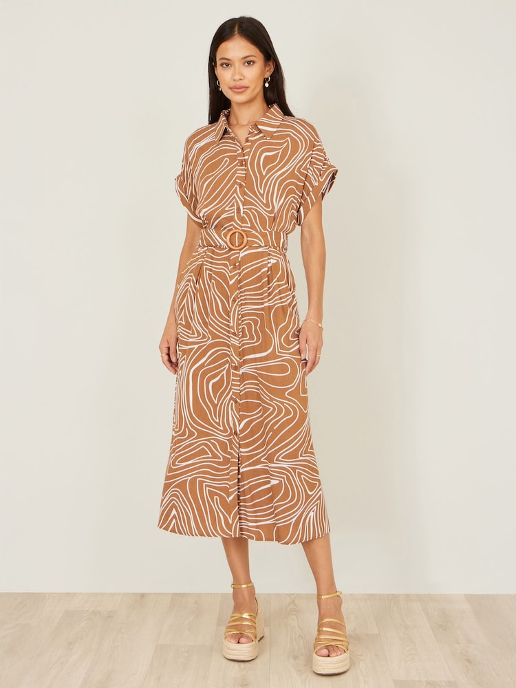 Yumi Brown Abstract Swirl Print Relaxed Midi Shirt Dress With Belt - Image 5 of 5