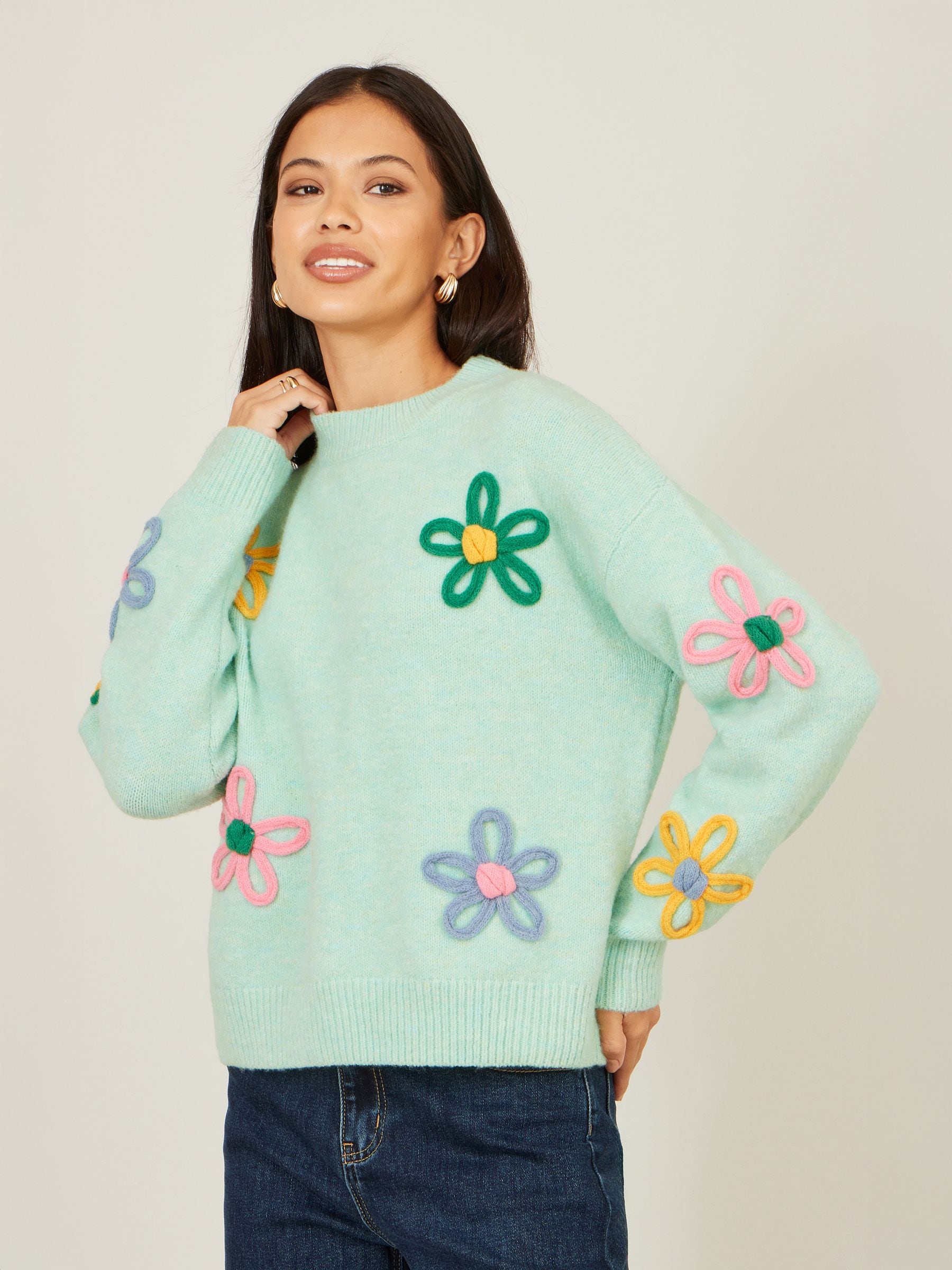 Yumi Women's Green Relaxed Flower Embroidered Jumper | Size: Large - Image 1