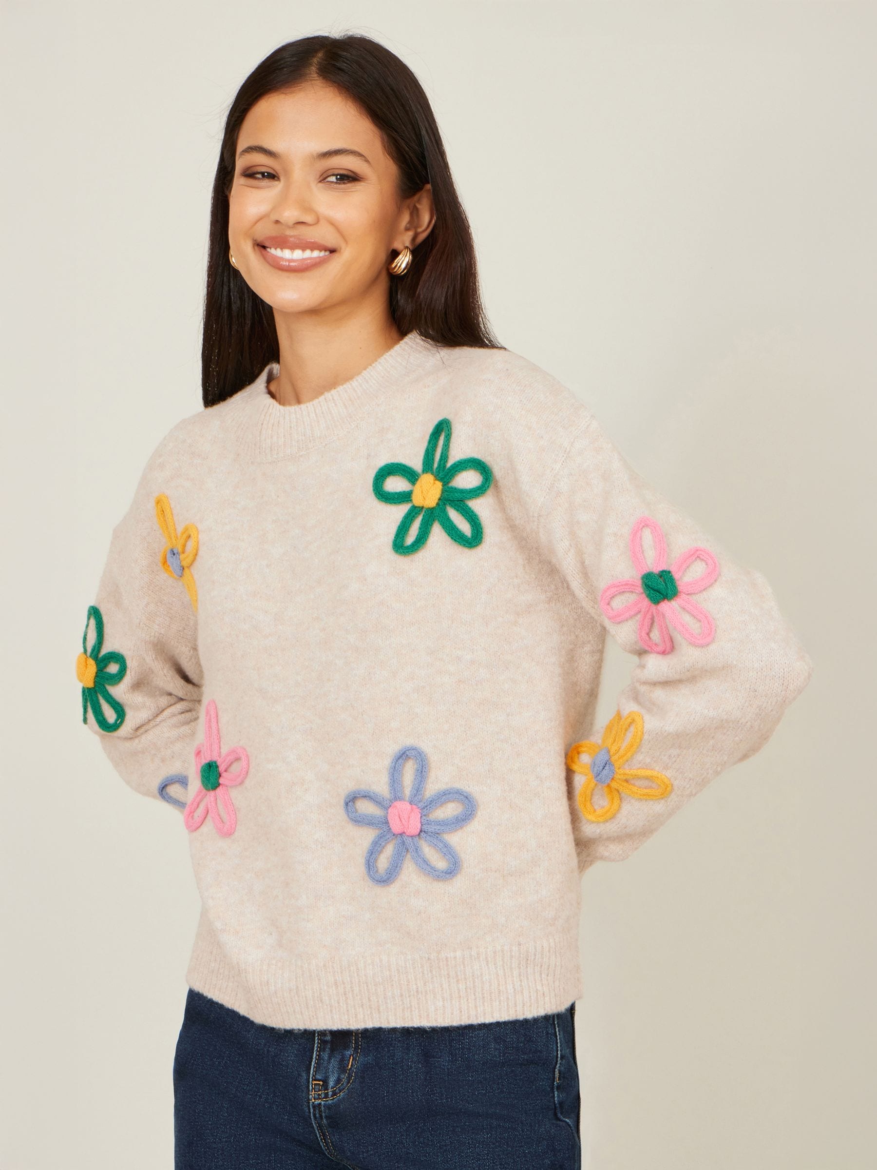 Yumi Oatmeal Relaxed Flower Embroidered Jumper - Image 2