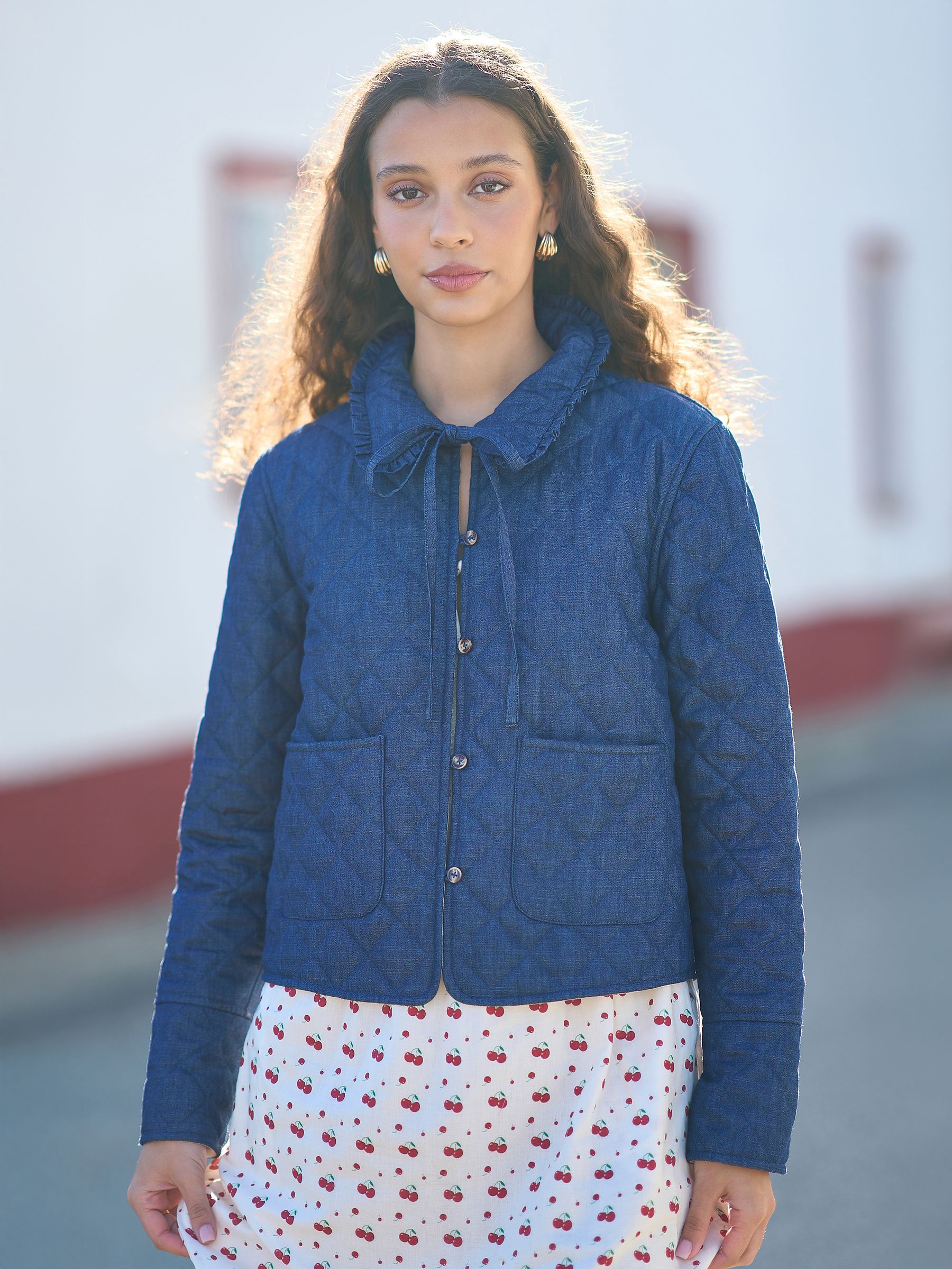 Yumi Women's Blue Chambray Quilted Jacket With Cherry Lining - Size 14 Uk - Image 6