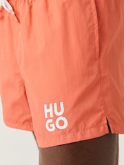 Orange - HUGO Paolo Badeshorts mit gestapeltem Logo - Bild 3 von 5