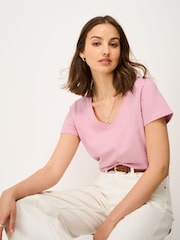 Crew Clothing Cotton-Slub Perfect V-Neck T-Shirt - صورة 1 من 5