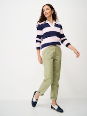 Crew Clothing מכנסי צ'ינו באפקט משופשף - תמונה 3 מתוך 5