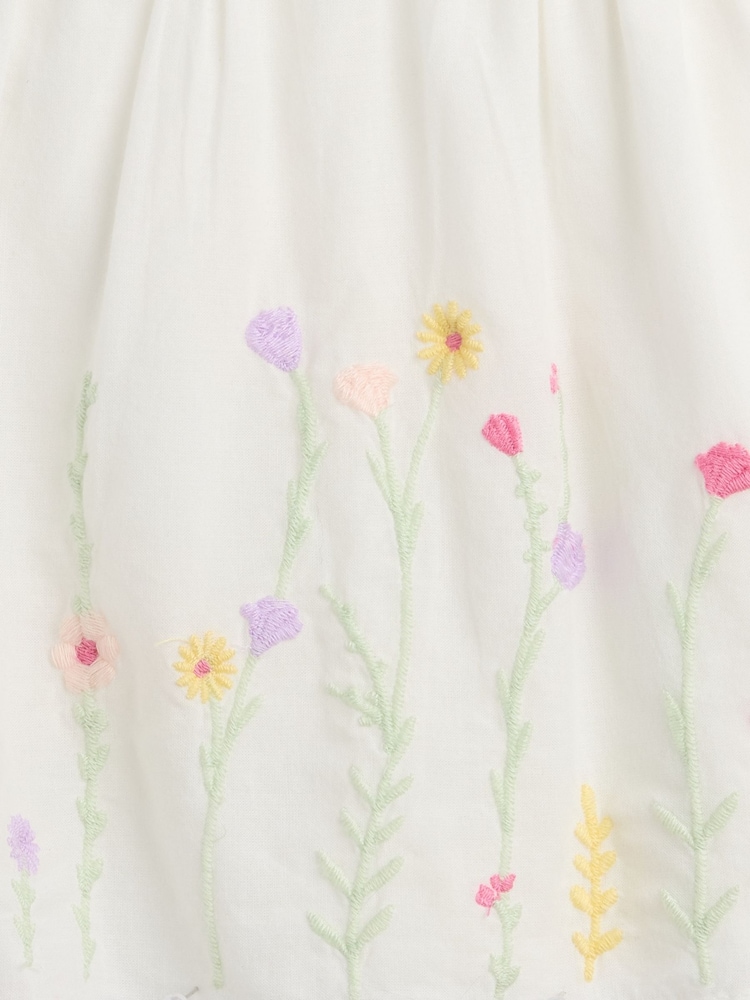 Gap White Embroidered Floral Outfit Set (0-24mths) - Image 3 of 3 Gap White Embroidered Floral Outfit Set (0-24mths) - Image 3 of 3