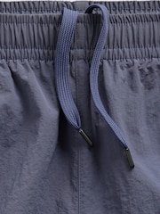 Gap Blue 7.5 inch Hybrid Shorts - Image 5 of 5