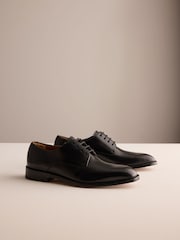 Negro - Zapatos derby con suela de cuero Signature - Imagen 1 de 6