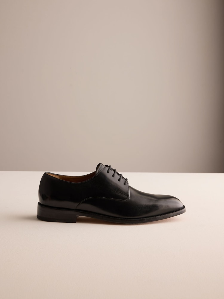 Negro - Zapatos derby con suela de cuero Signature - Imagen 2 de 6
