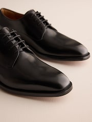 Negro - Zapatos derby con suela de cuero Signature - Imagen 3 de 6