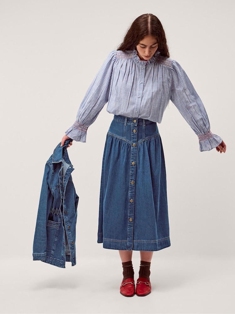 Monsoon חצאית ג'ינס באורך מידי עם כפתור, דגם Tamsin - תמונה 1 מתוך 5 Monsoon חצאית ג'ינס באורך מידי עם כפתור, דגם Tamsin - תמונה 1 מתוך 5