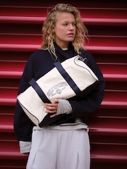 self. Large Gym Duffle Bag - صورة 6 من 6