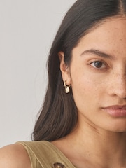 لون ذهبي - Small Hammered Disc Earrings - Image 3 of 6