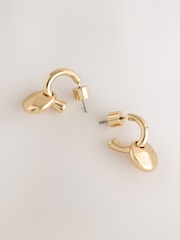 لون ذهبي - Small Hammered Disc Earrings - Image 5 of 6
