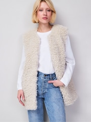 Ro&Zo White Faux Fur Longline Gilet - Image 4 of 6