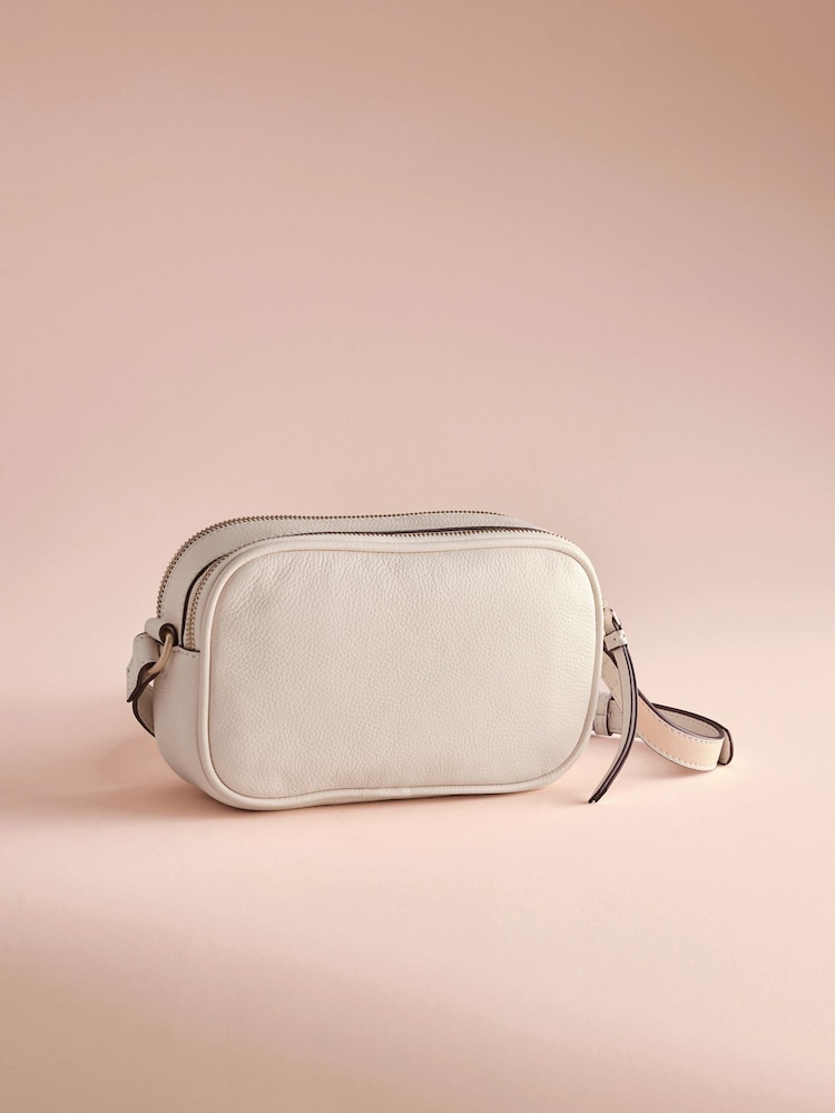 Οστό - B by Ted Baker Leather Cross-Body Camera Bag - Εικόνα 2 από 7 Οστό - B by Ted Baker Leather Cross-Body Camera Bag - Εικόνα 2 από 7