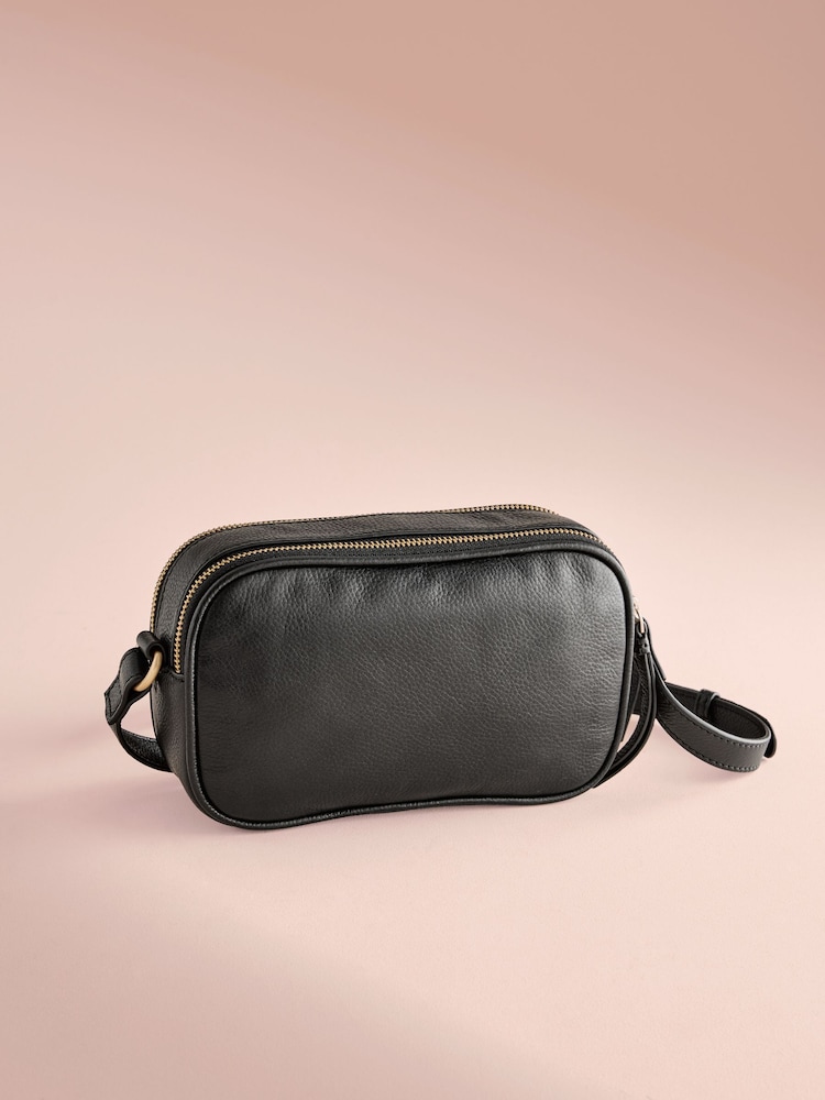 Μαύρο - B by Ted Baker Leather Cross-Body Camera Bag - Εικόνα 2 από 5 Μαύρο - B by Ted Baker Leather Cross-Body Camera Bag - Εικόνα 2 από 5