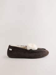 Marrón chocolate - Moccasin Suede Fold-Over Fur Lined Slippers - Imagen 3 de 5