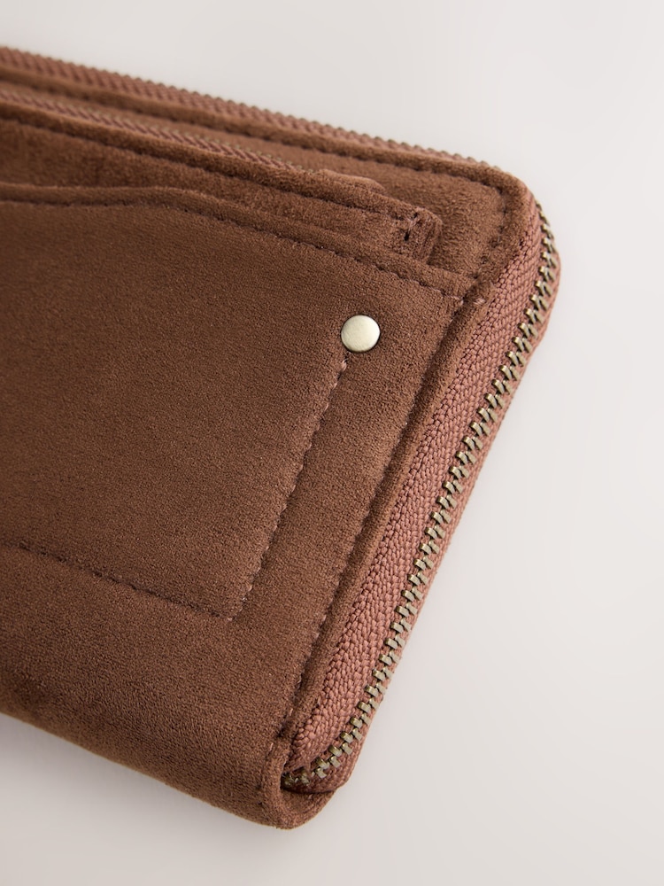 Marrón tostado - Suedette Large Zip Purse - Imagen 5 de 5 Marrón tostado - Suedette Large Zip Purse - Imagen 5 de 5