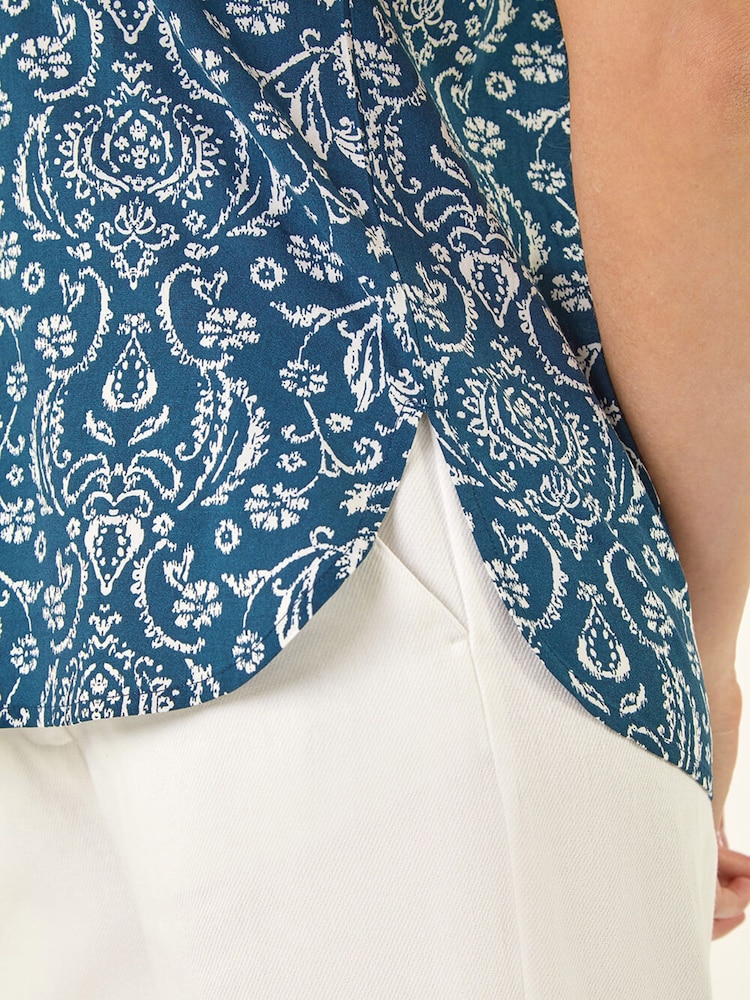 Roman Blue Abstract Print Pleat Front Top - Image 5 of 5