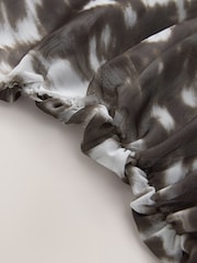 Коричневый с принтом оленей - Сетчатый топ с длинными рукавами и сборками - Изображение 7 7