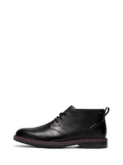 Clarks Black Aldwin2 Chukka Leather Shoes - Image 2 of 6