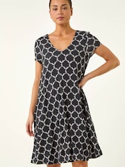 Roman Black Petite Abstract Pocket Swing Dress - Image 3 of 5
