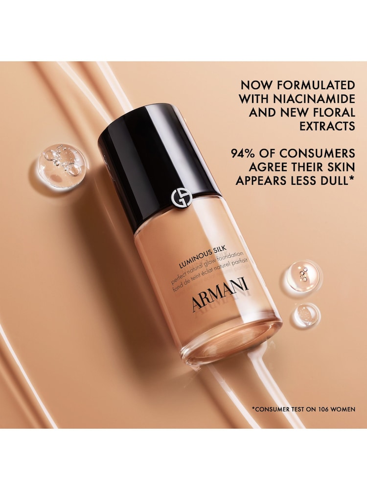Armani Beauty Luminous Silk Foundation - Image 1 of 6 Armani Beauty Luminous Silk Foundation - Image 1 of 6