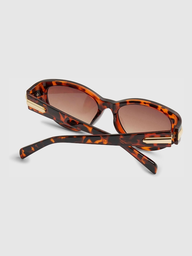 River Island Slim Cat Eye Sunglasses - תמונה 3 מתוך 3