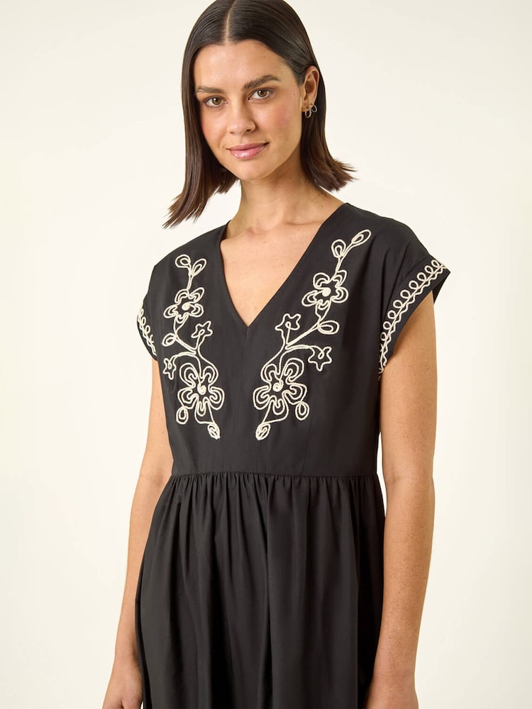Roman Black Embroidered V-Neck Midi Dress - Image 4 of 4