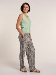 Brakeburn Green Collina Top - Image 4 of 6