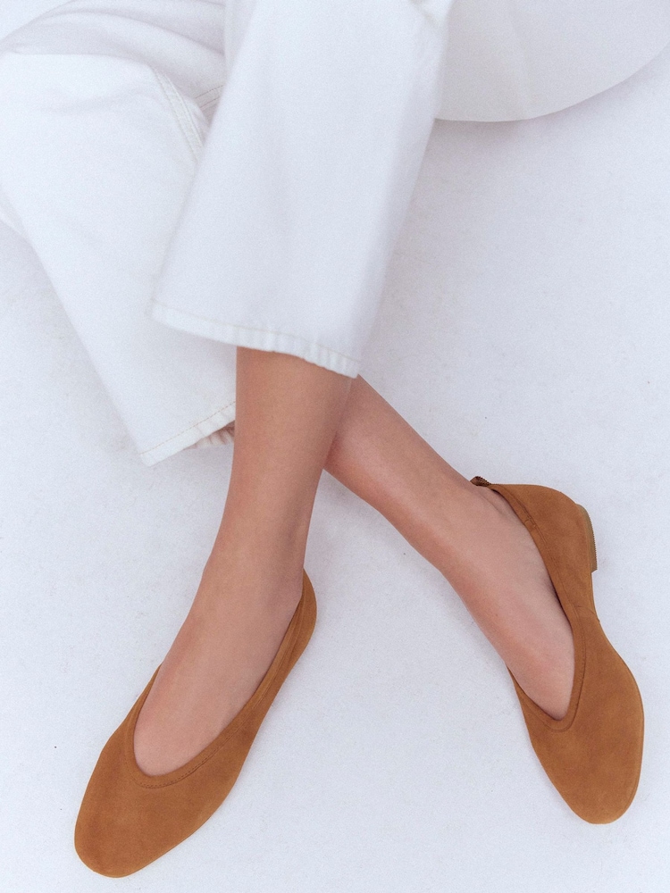 Boden Brown High Cut Ballet Shoes - Image 2 of 5