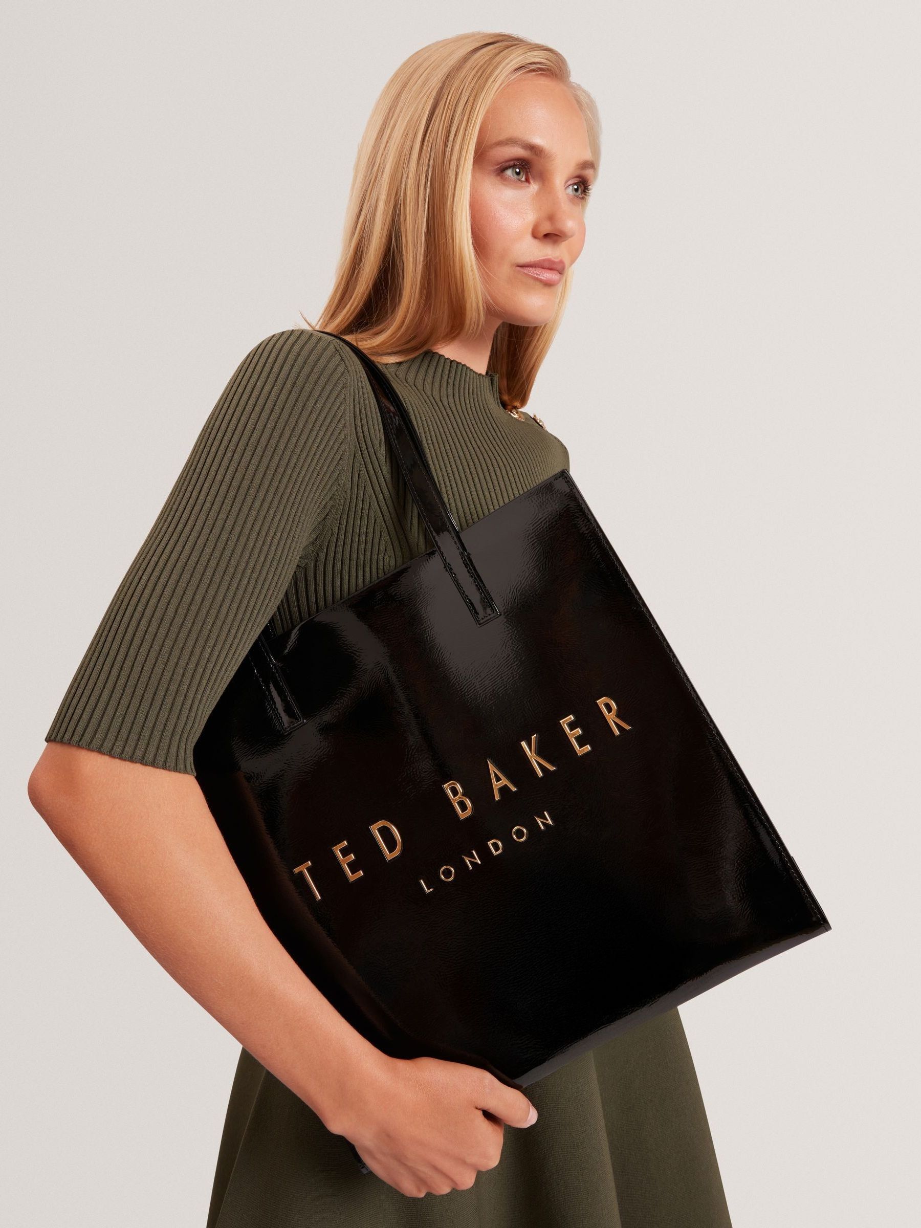 Next：日本 Ted Baker Crinkon クリンクル ラージ アイコン バッグ 