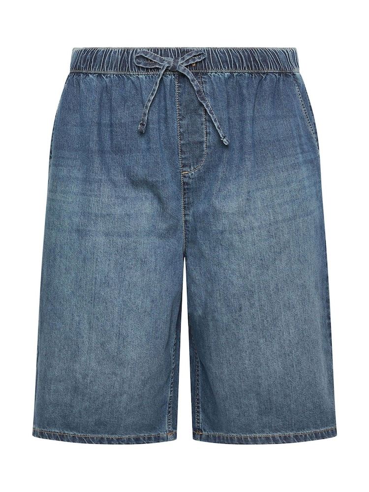 Yours Curve Mid Blue Pull On Denim Shorts - Image 5 of 5 Yours Curve Mid Blue Pull On Denim Shorts - Image 5 of 5
