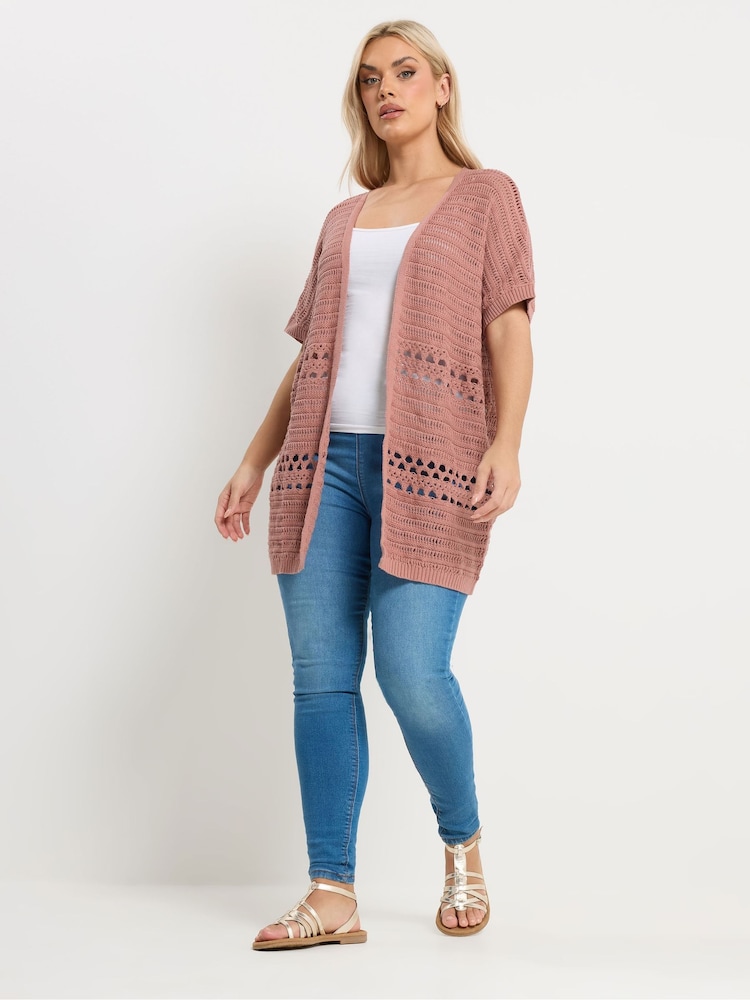 وردي - سترة كيمونو من Yours Curve - Image 2 of 5 وردي - سترة كيمونو من Yours Curve - Image 2 of 5