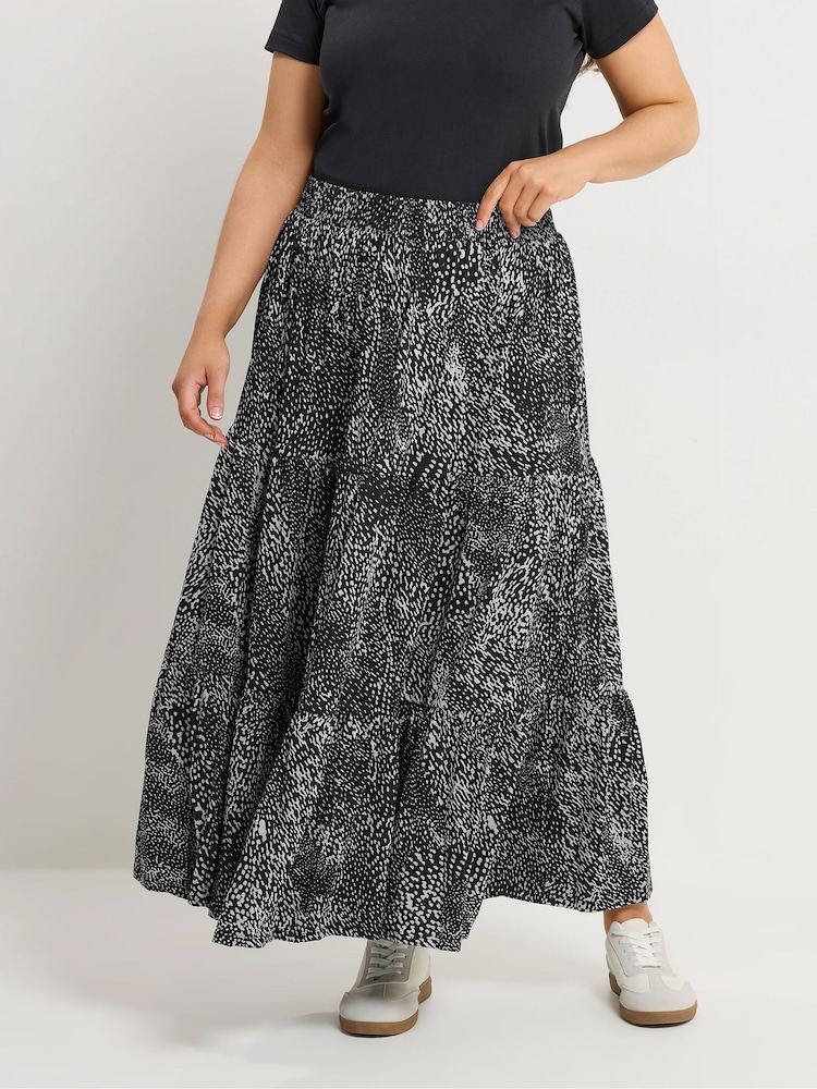 Yours Curve Black Abstract Tiered Detail Skirt - Image 1 of 5