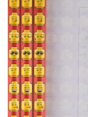 Hallmark 3 x 2m Rolls Lego Heads Wrapping Paper - Image 3 of 6