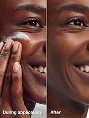 Clinique UV Solutions Mattifying Sunscreen SPF 50 - Image 2 of 14