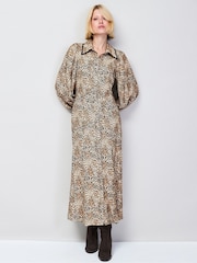 Ro&Zo Brown Petite Petite Leopard Print Seam Detail Shirt Dress - Image 3 of 8