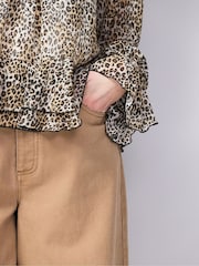 Ro&Zo Brown Leopard Print Ruffle Hem Chiffon Blouse - Image 4 of 5